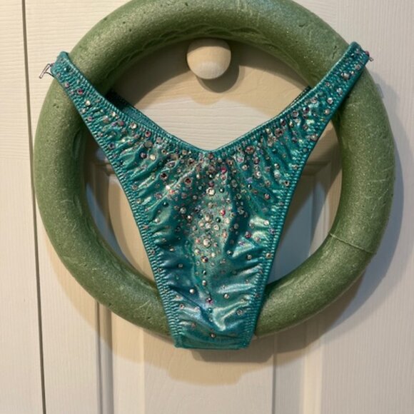 Figure Physique Bodybuilding Contest NPC Competition Posing Suit - Picture 5 of 12